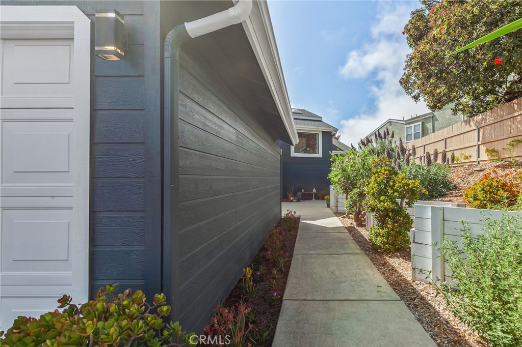 1223 7th Street Los Osos, CA 93402 - Photo 4 of 70