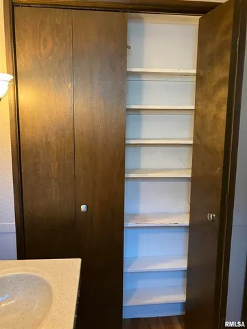 $119,900 | 837 Beach Street, Kewanee, IL 61443