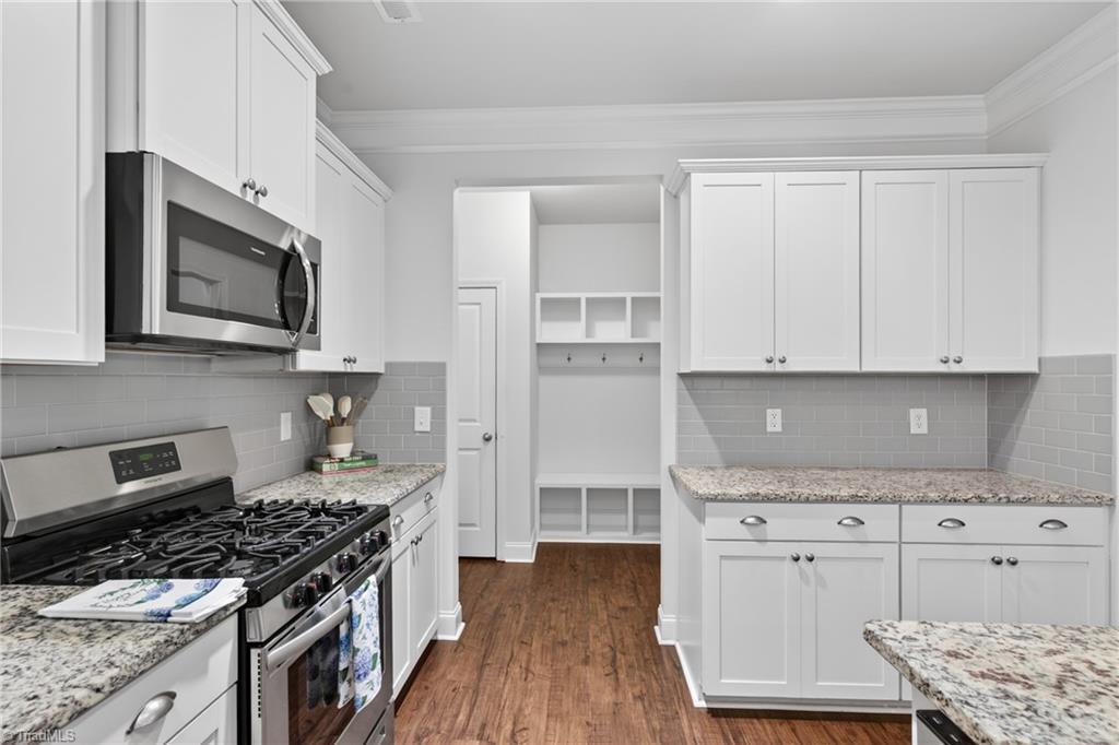 30 Finley Ridge Way Greensboro, NC 27455 - Photo 11 of 47