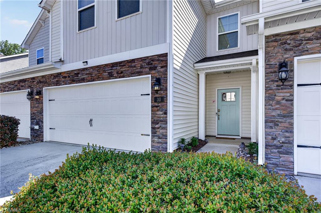30 Finley Ridge Way Greensboro, NC 27455 - Photo 2 of 47