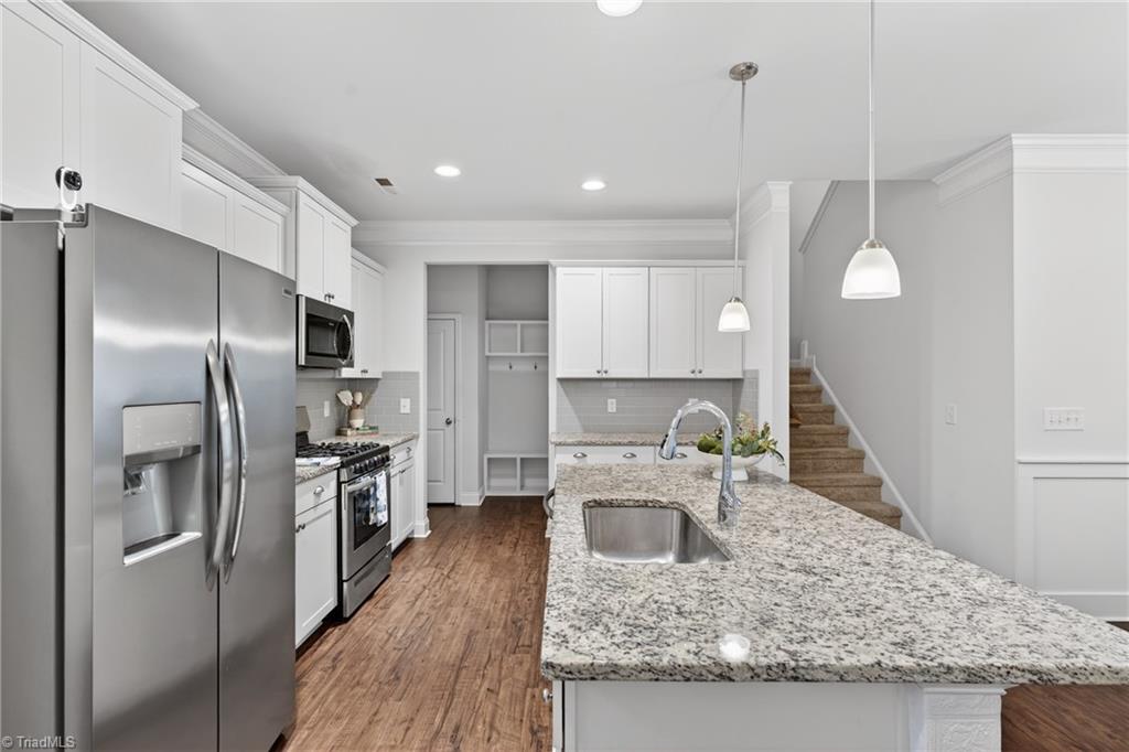 30 Finley Ridge Way Greensboro, NC 27455 - Photo 9 of 47