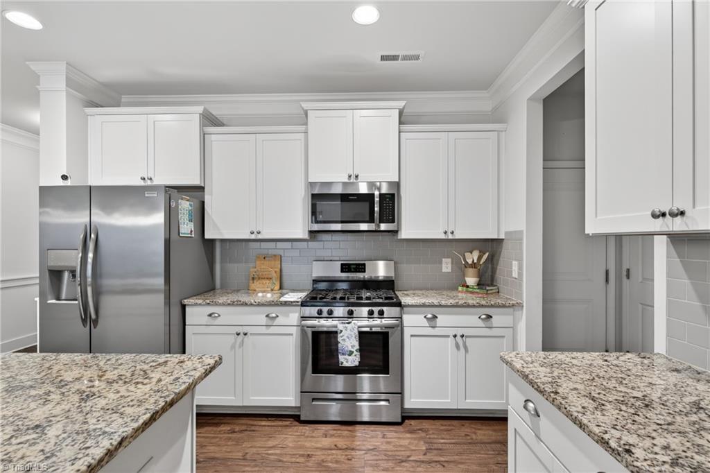 30 Finley Ridge Way Greensboro, NC 27455 - Photo 10 of 47