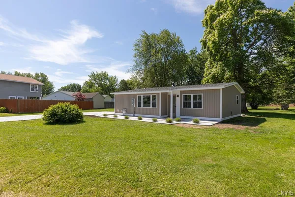 $269,900 | 26 Pershing Drive, Fulton, NY 13069