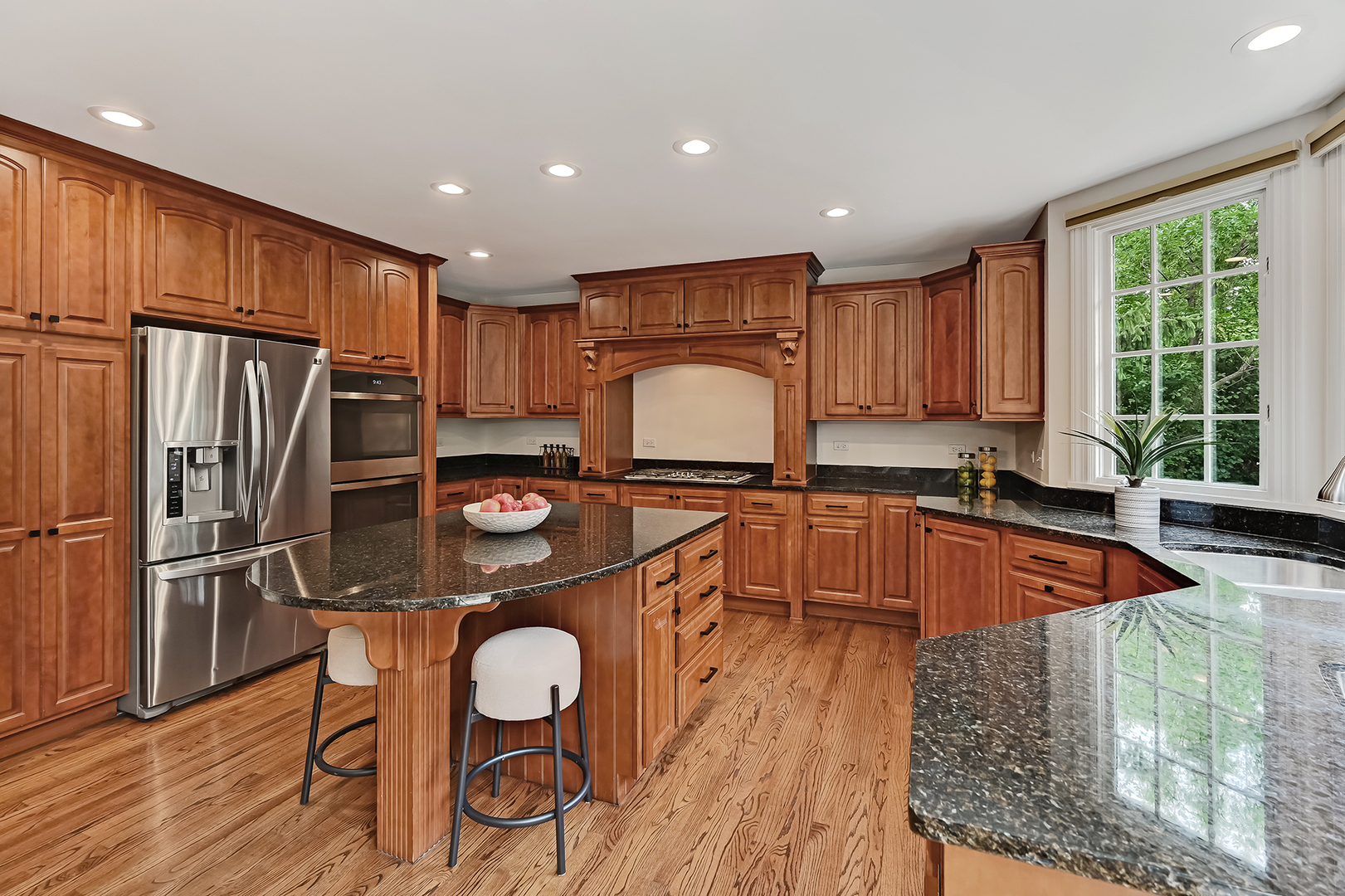 32 Ridgefield Lane Burr Ridge, IL 60527 - Photo 14 of 63 Gallery Image 14