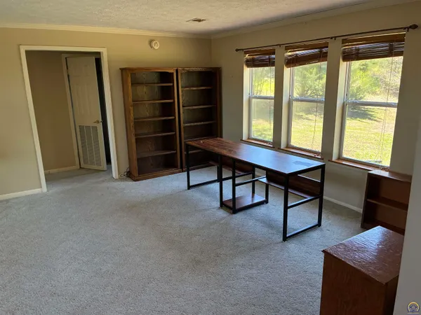 $345,000 | 1216 Seminole Drive, St. Marys, KS 66536
