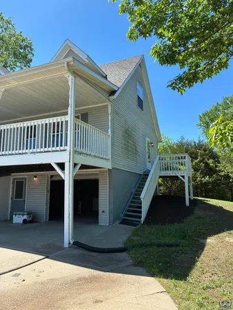 $345,000 | 1216 Seminole Drive, St. Marys, KS 66536