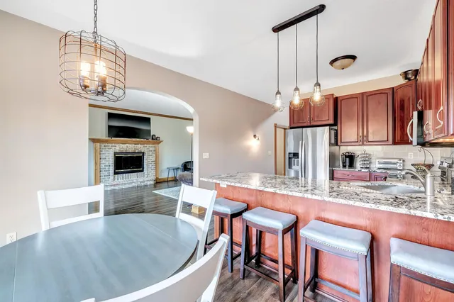 $524,555 | 1940 Renaissance Court, Green Bay, WI 54313