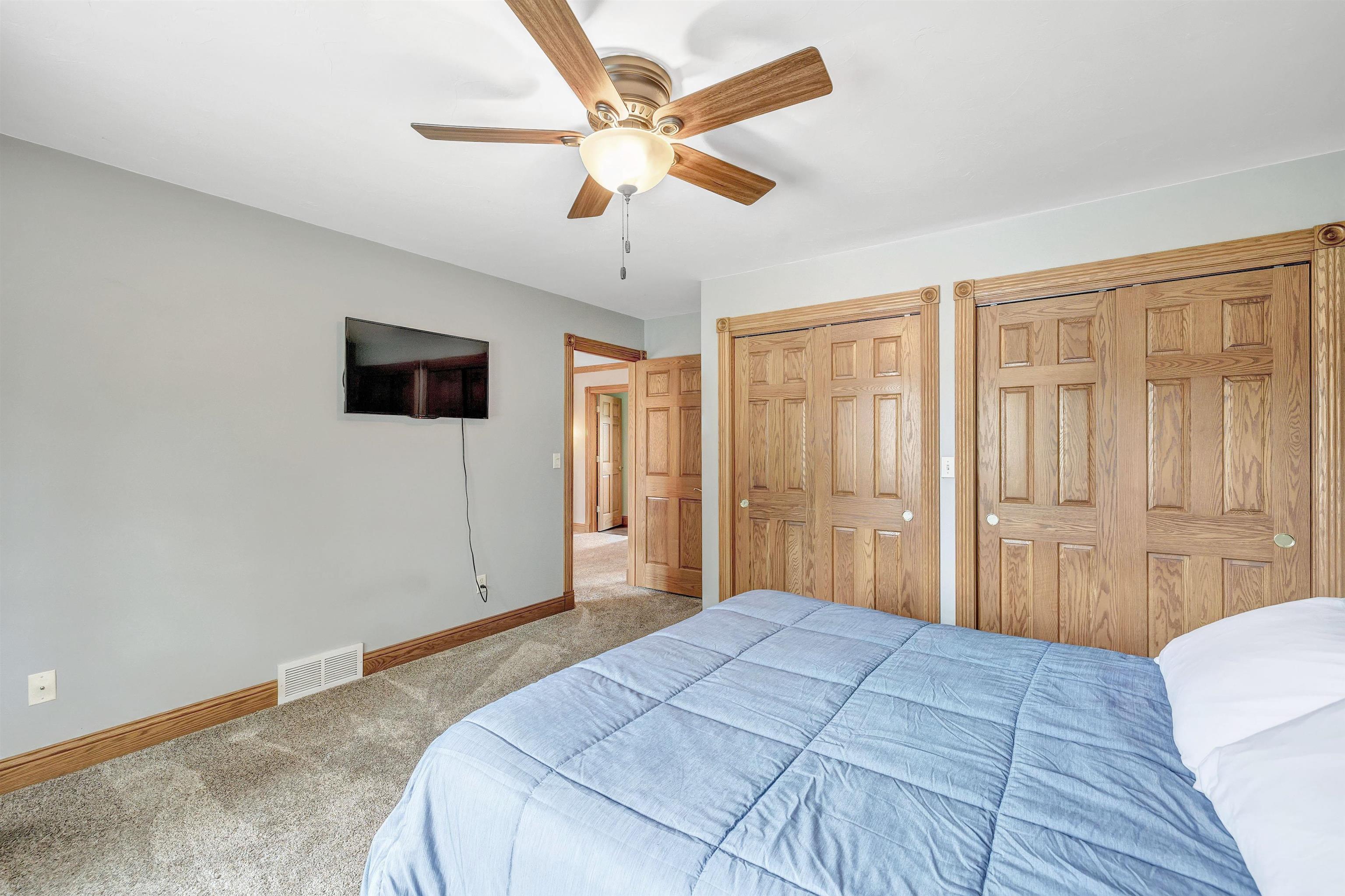 1940 Renaissance Court Green Bay, WI 54313 - Photo 30 of 49