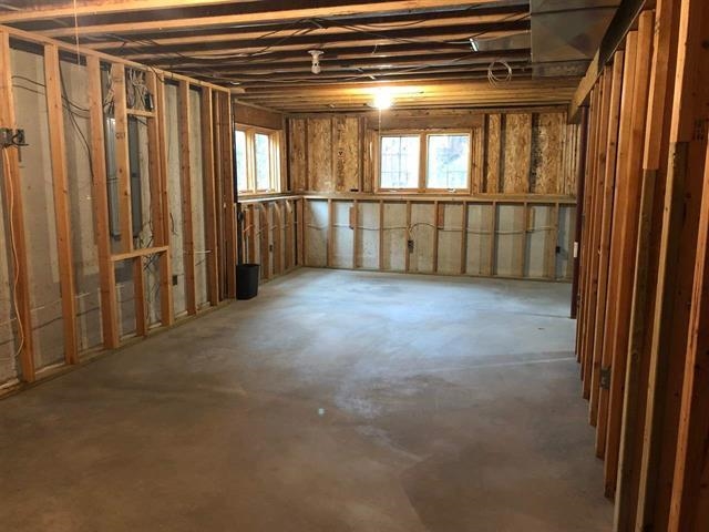 1940 Renaissance Court Green Bay, WI 54313 - Photo 43 of 49