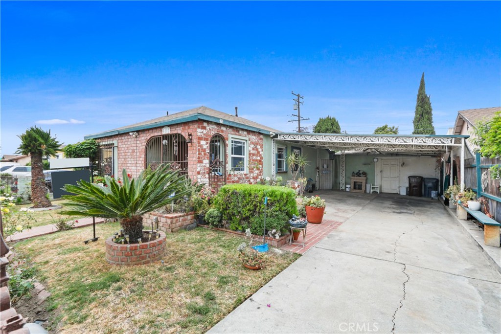 a view of a house with a patio
