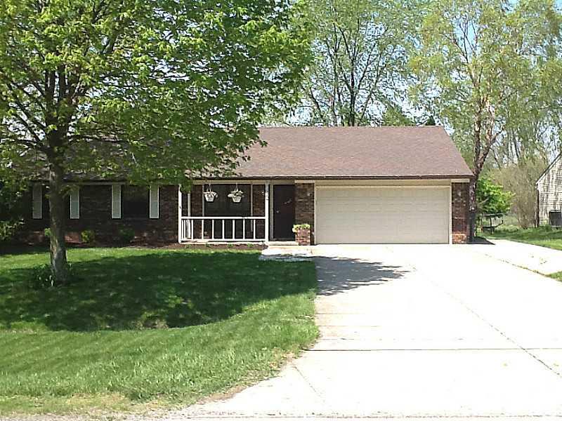 7572 Combs Road Indianapolis, IN 46237 - Photo 1 of 22 Gallery Image 1