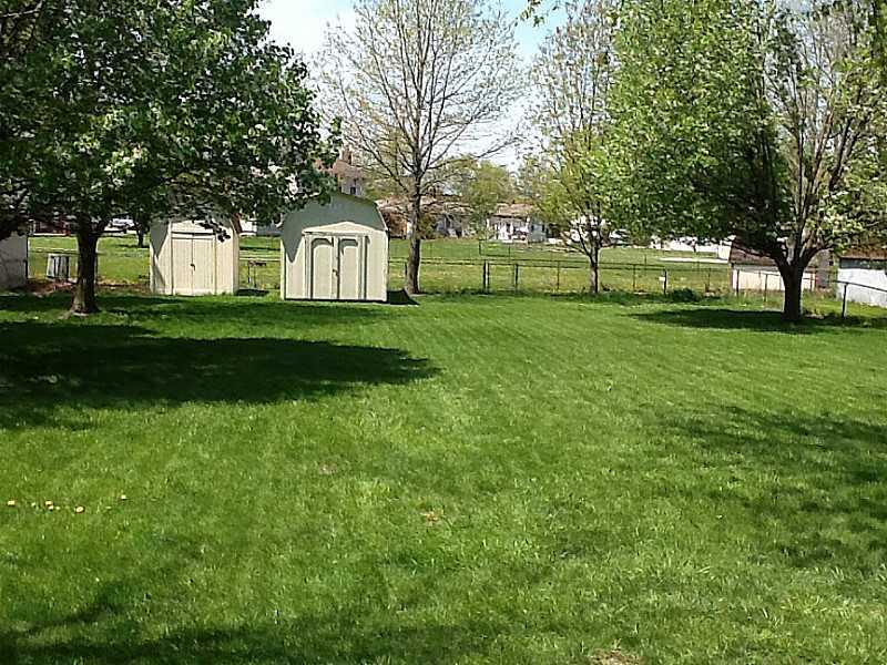 7572 Combs Road Indianapolis, IN 46237 - Photo 19 of 22 Gallery Image 19