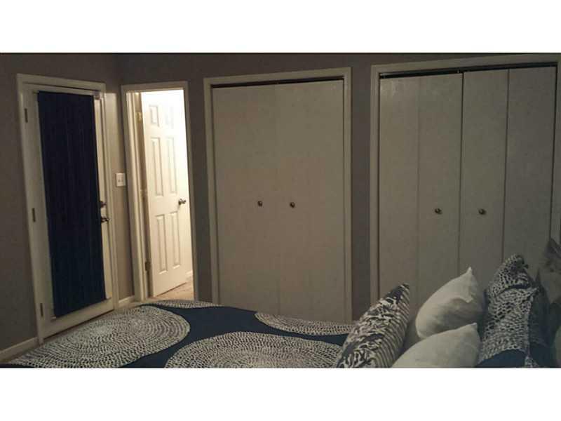 7572 Combs Road Indianapolis, IN 46237 - Photo 10 of 22 Gallery Image 10