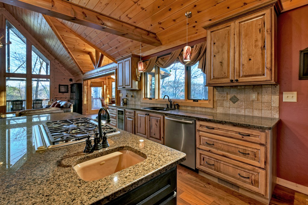2220 Mountain Tops Road Blue Ridge, GA 30513 - Photo 47 of 79