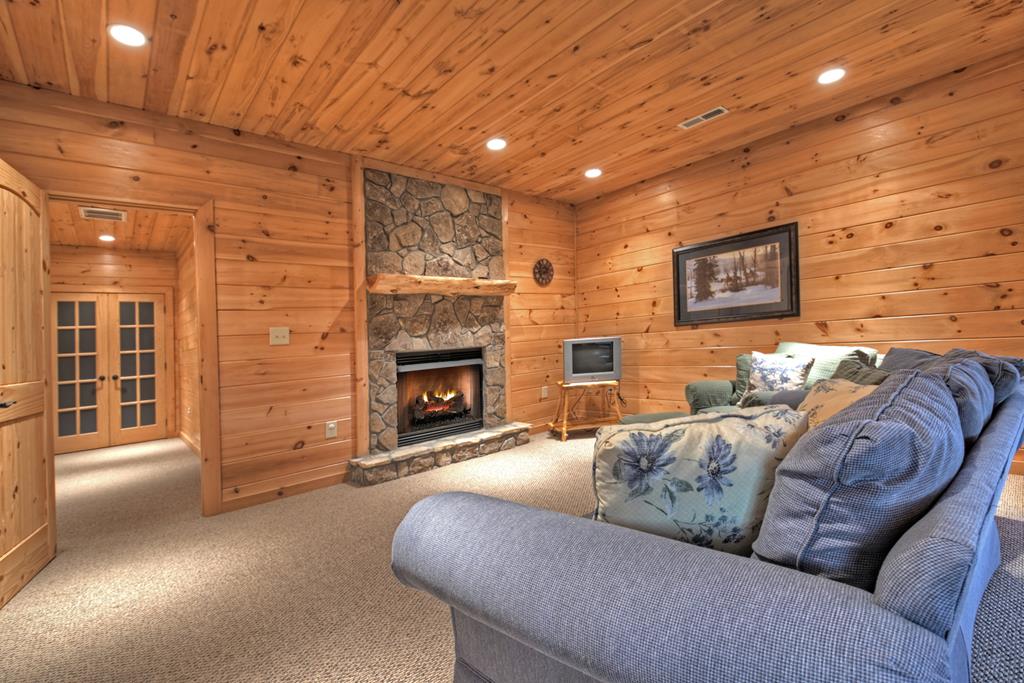2220 Mountain Tops Road Blue Ridge, GA 30513 - Photo 66 of 79