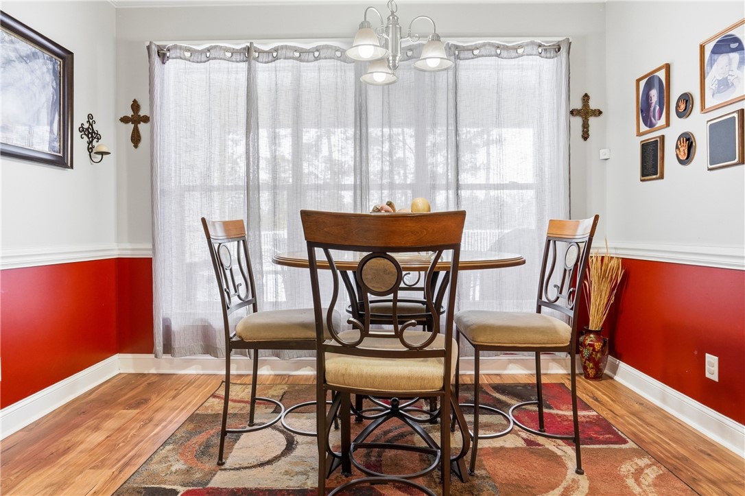 110 Old Wharf Road Brunswick, GA 31523 - Photo 18 of 79 Breakfast Area