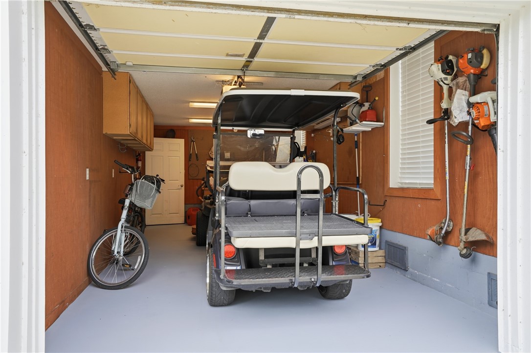 110 Old Wharf Road Brunswick, GA 31523 - Photo 52 of 79 Golf Cart Garage