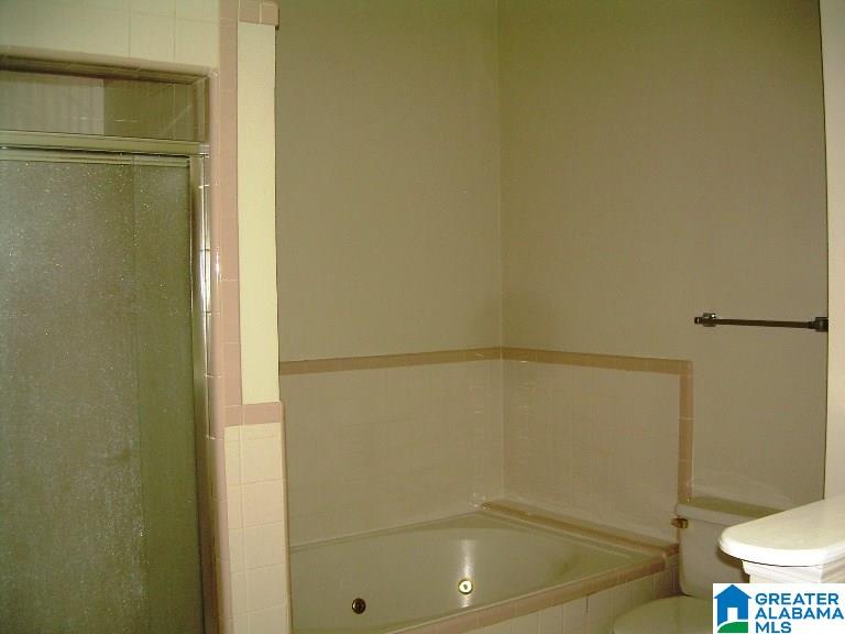 112 Stratshire Lane Pelham, AL 35124 - Photo 10 of 12