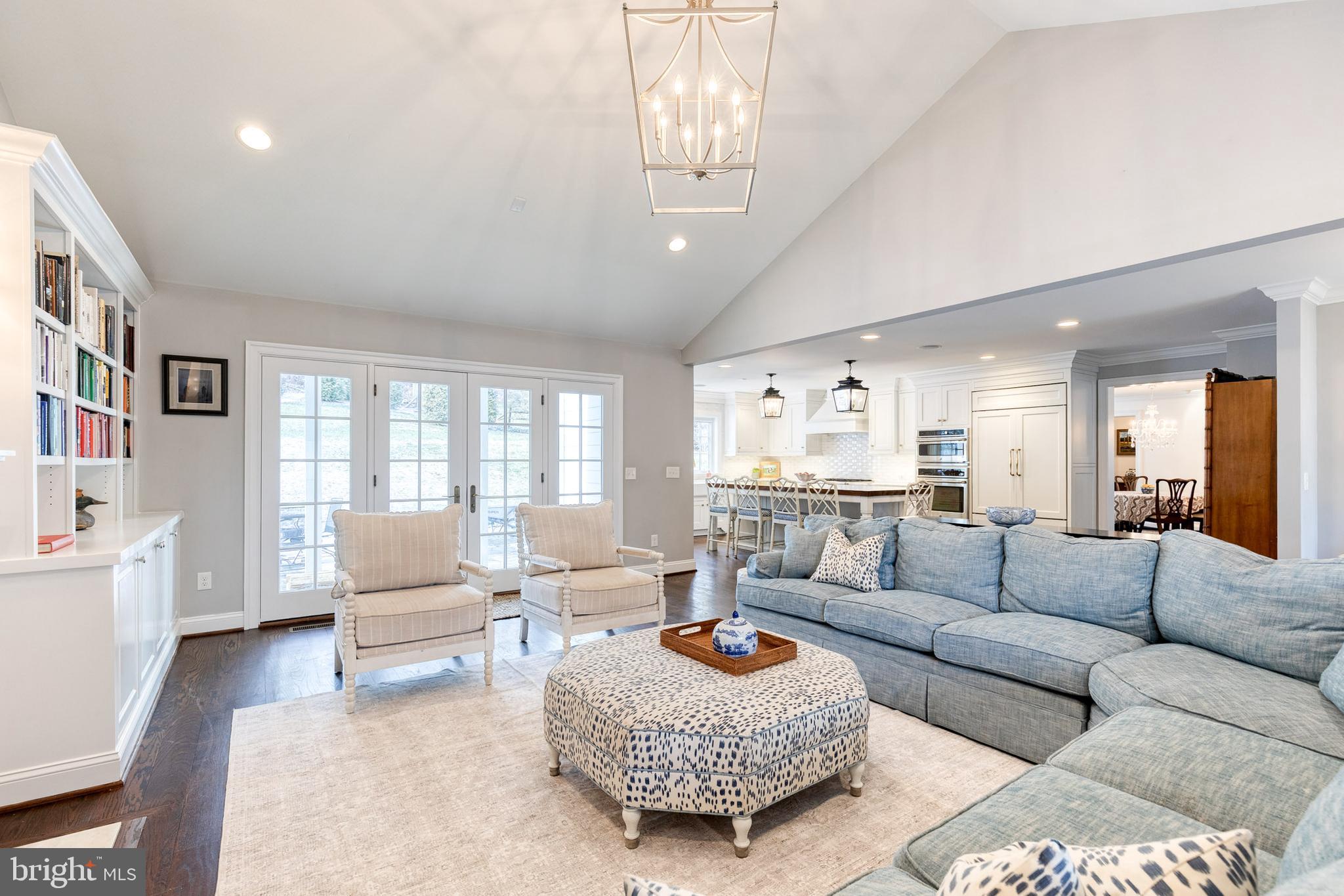 1808 Circle Road Baltimore, MD 21204 - Photo 15 of 64 a living room with furniture and a large window