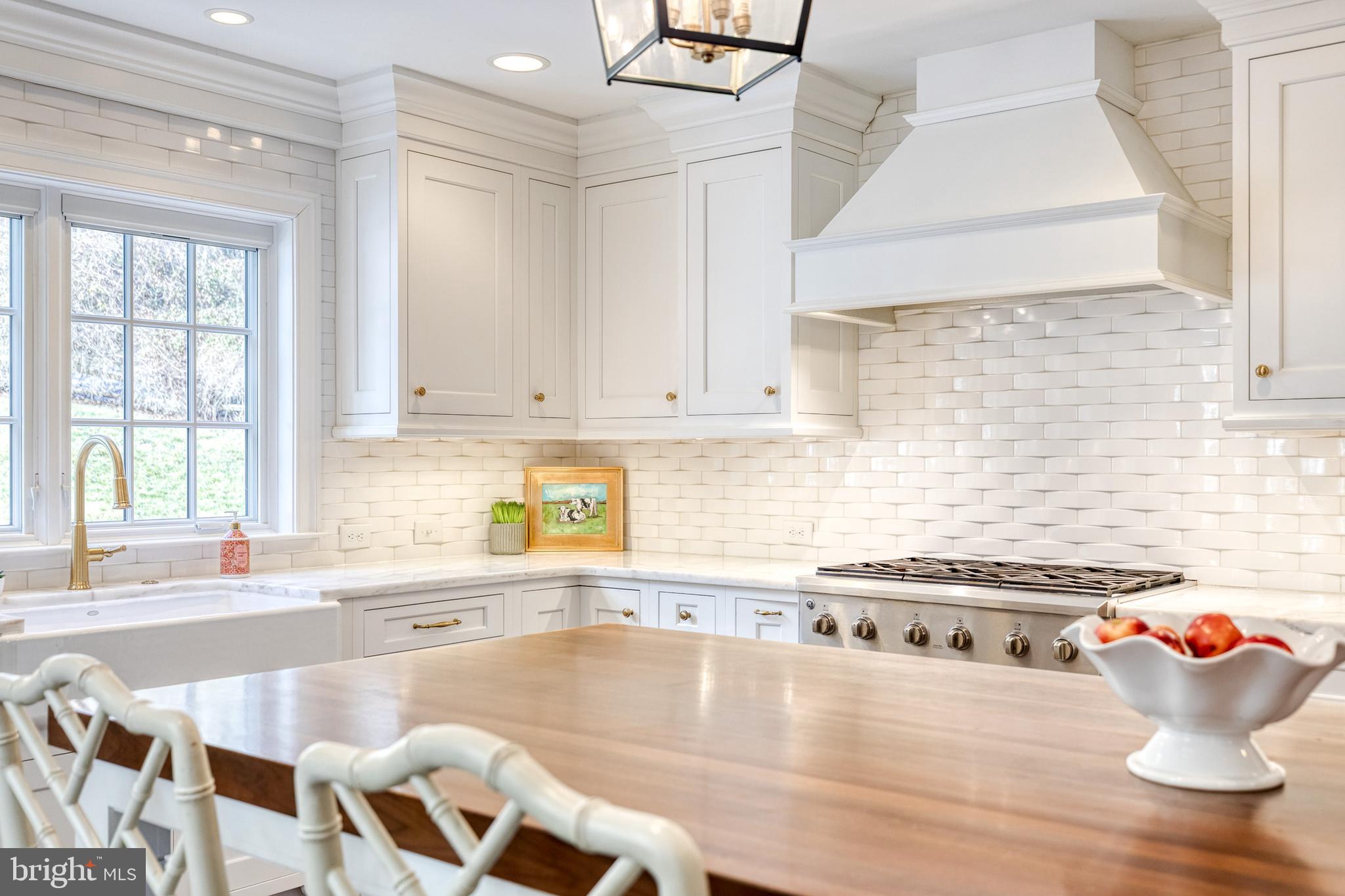 1808 Circle Road Baltimore, MD 21204 - Photo 24 of 64