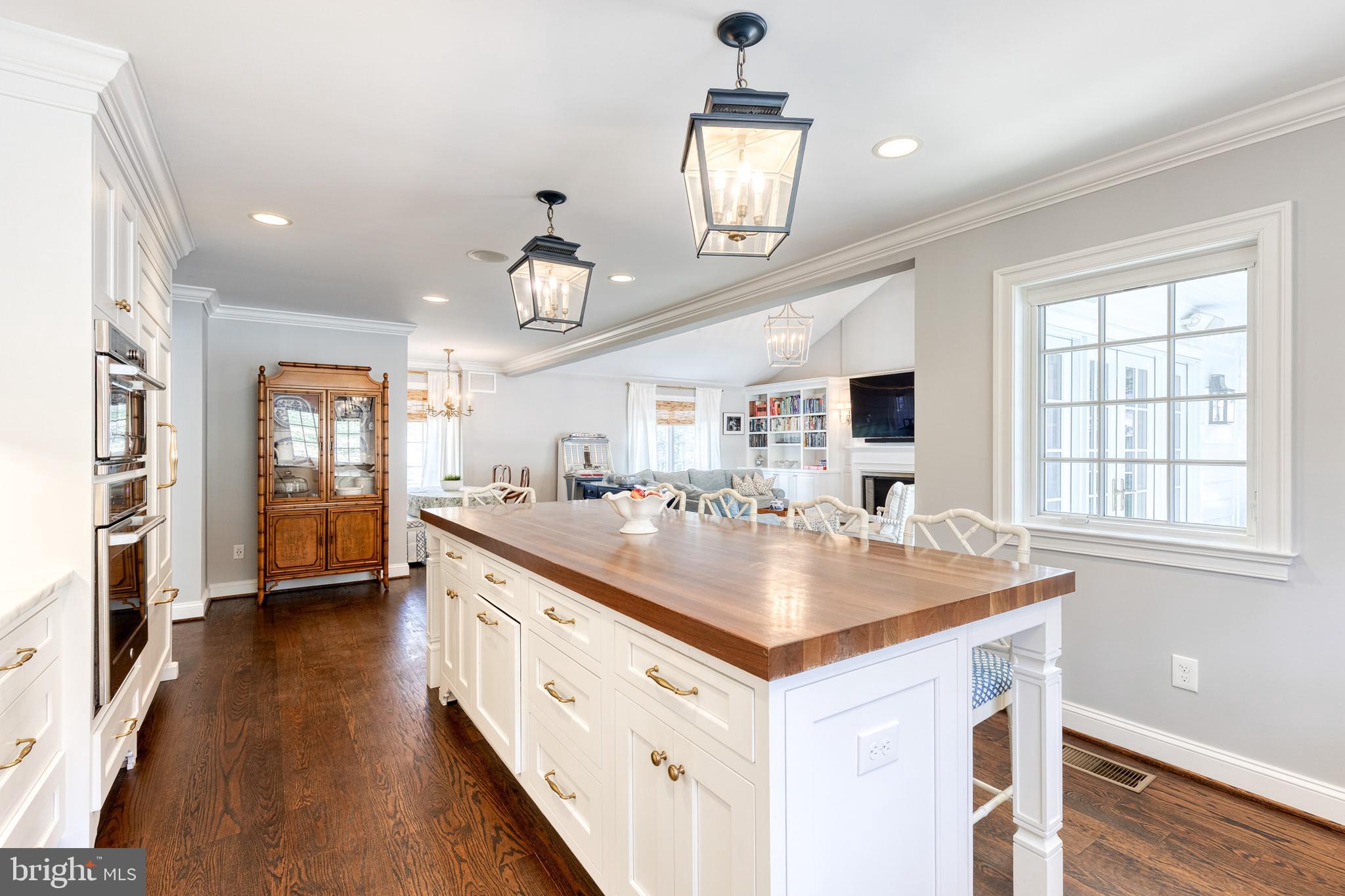 1808 Circle Road Baltimore, MD 21204 - Photo 26 of 64