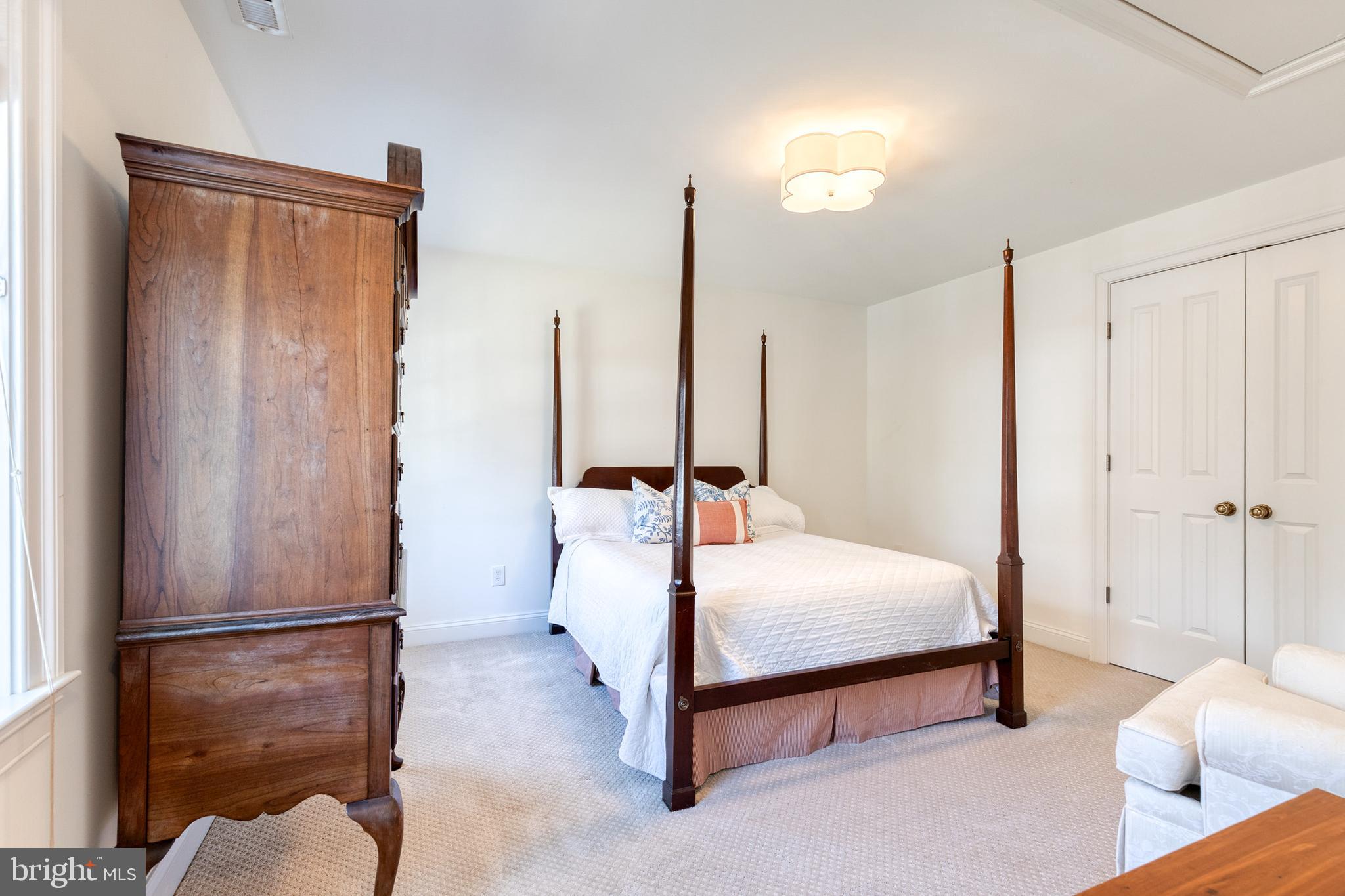 1808 Circle Road Baltimore, MD 21204 - Photo 47 of 64