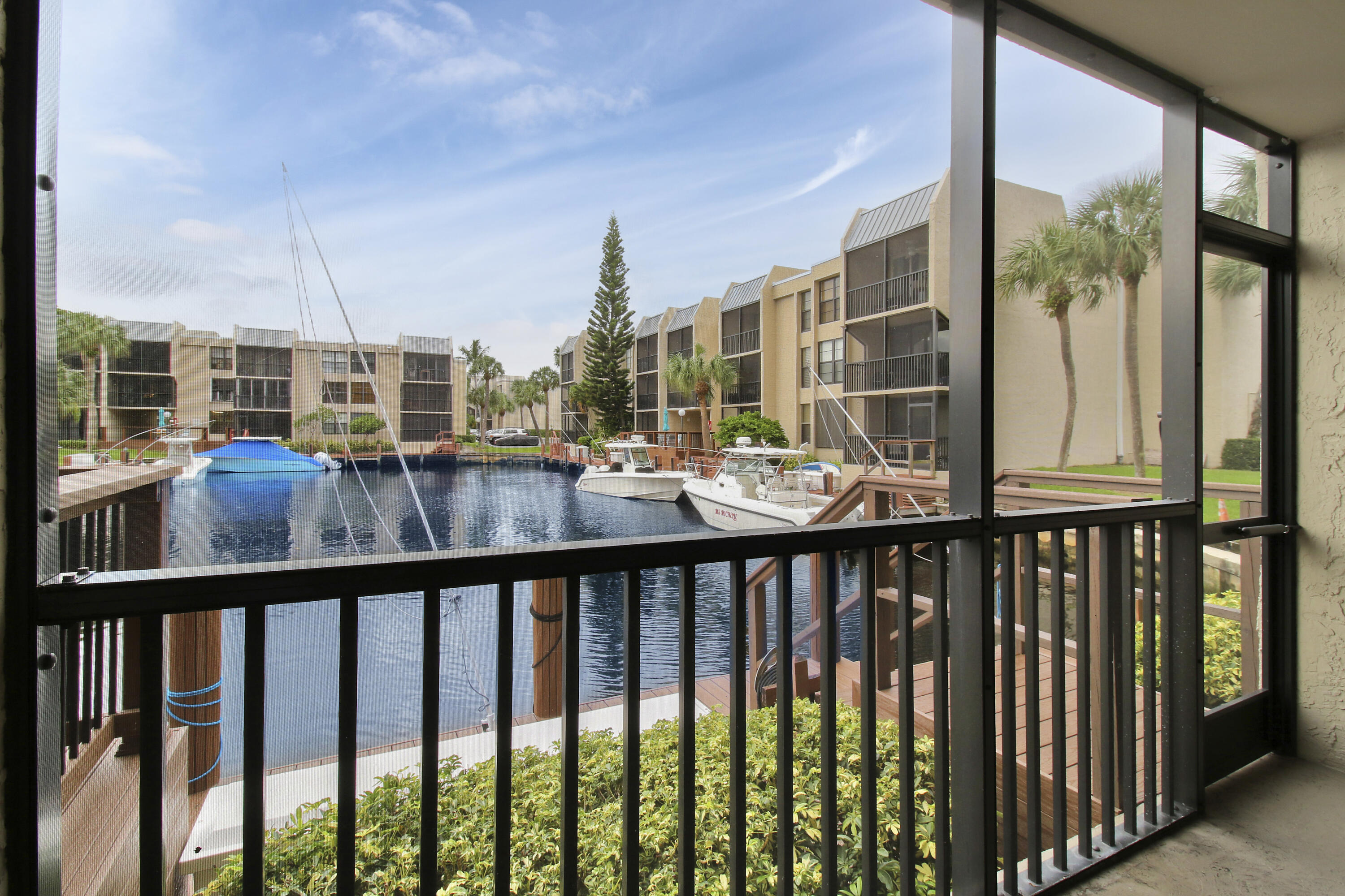 9 Royal Palm Way, Unit 105 Boca Raton, FL 33432 - Photo 18 of 26 a view of city from a balcony