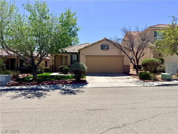 $2,200 | 9855 Shadow Grove Avenue, Las Vegas, NV 89148