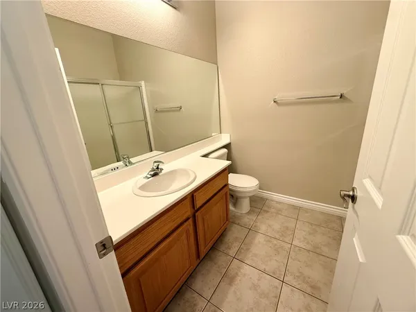 $2,200 | 9855 Shadow Grove Avenue, Las Vegas, NV 89148