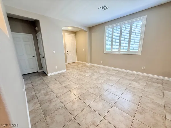 $2,200 | 9855 Shadow Grove Avenue, Las Vegas, NV 89148