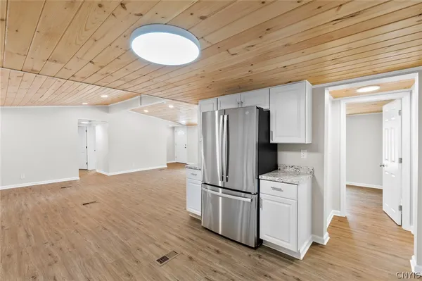 $219,900 | 808 McClanathan Avenue, Vienna, NY 13308