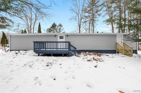 $219,900 | 808 McClanathan Avenue, Vienna, NY 13308