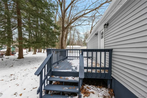 $219,900 | 808 McClanathan Avenue, Vienna, NY 13308