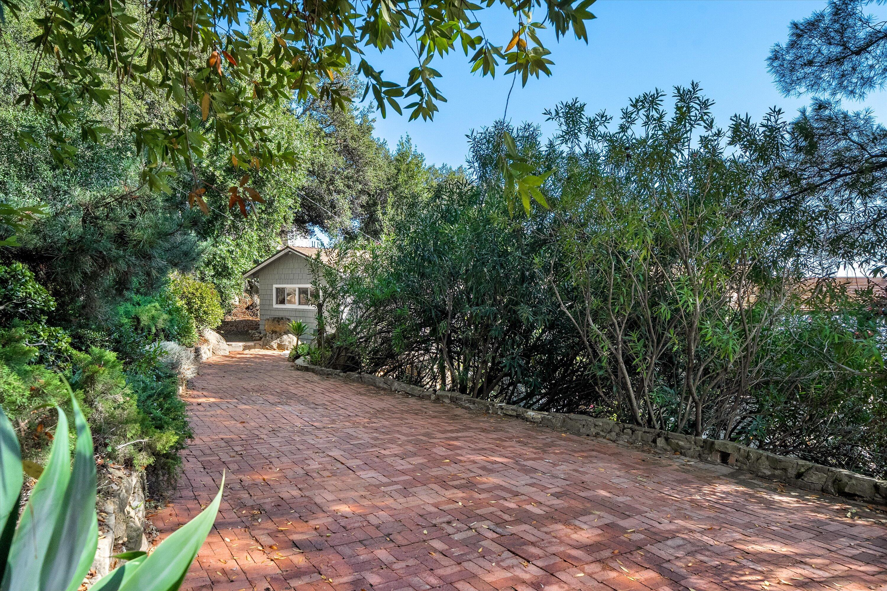 4891 Lookout Road Santa Barbara, CA 93105 - Photo 48 of 51 59-A7403330