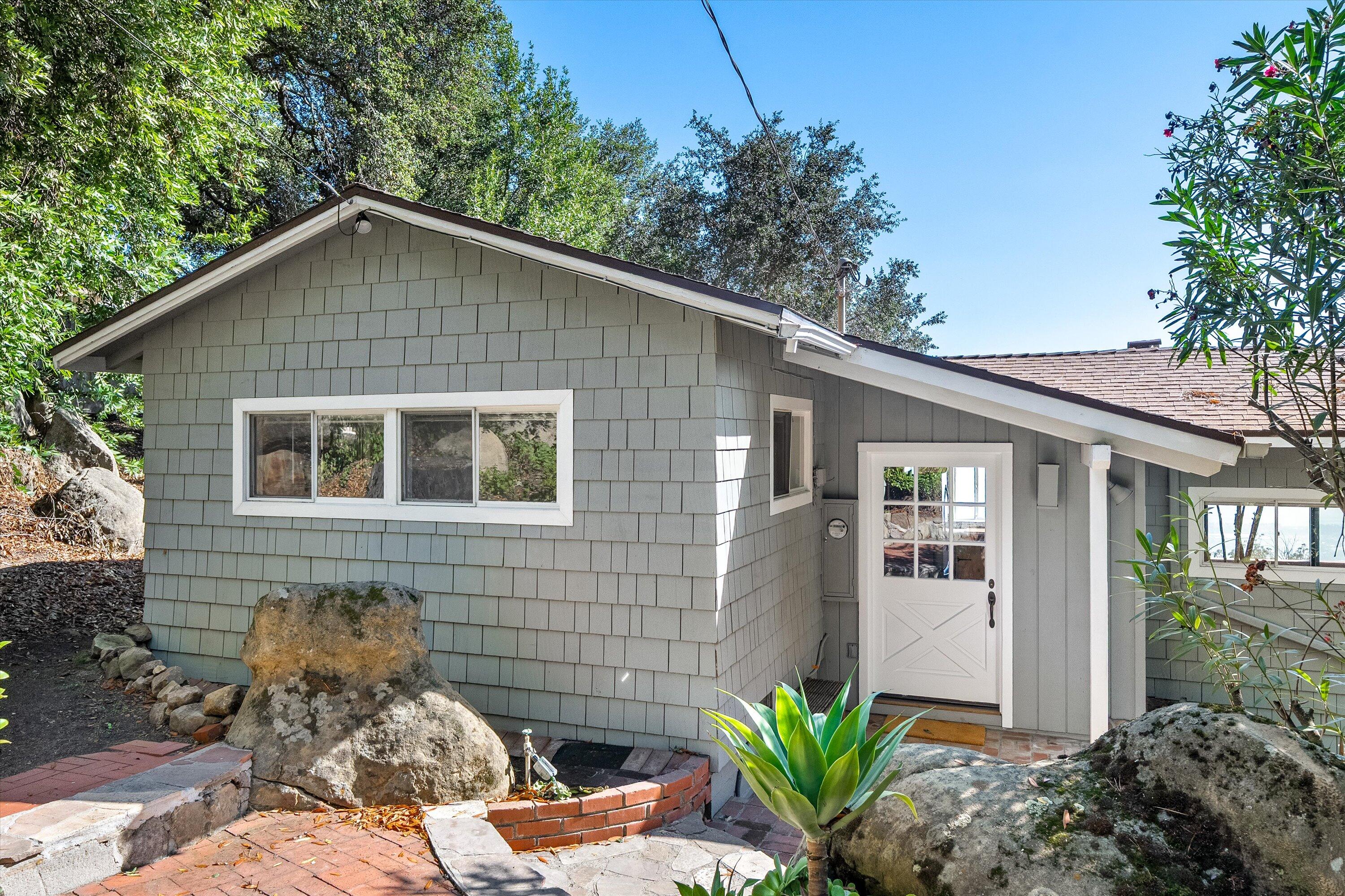 4891 Lookout Road Santa Barbara, CA 93105 - Photo 6 of 51 01-A7403320