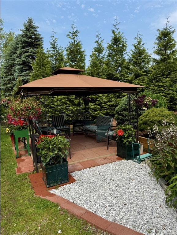 297 Providence Road Grafton, MA 01560 - Photo 12 of 38 Gallery Image 12