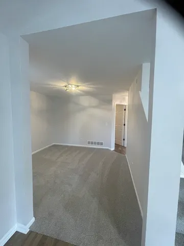 $379,900 | 6981 Paradise Circle, Plainfield, IL 60586