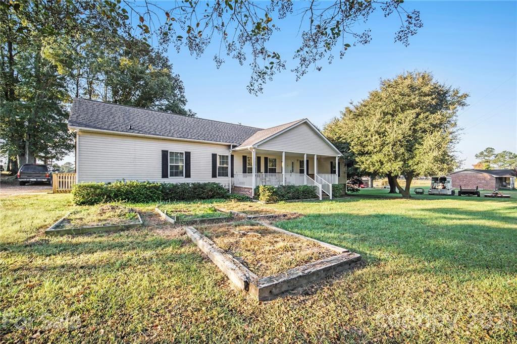 4503 J B Denton Road Lancaster, SC 29720 - Photo 1 of 40 Gallery Image 1