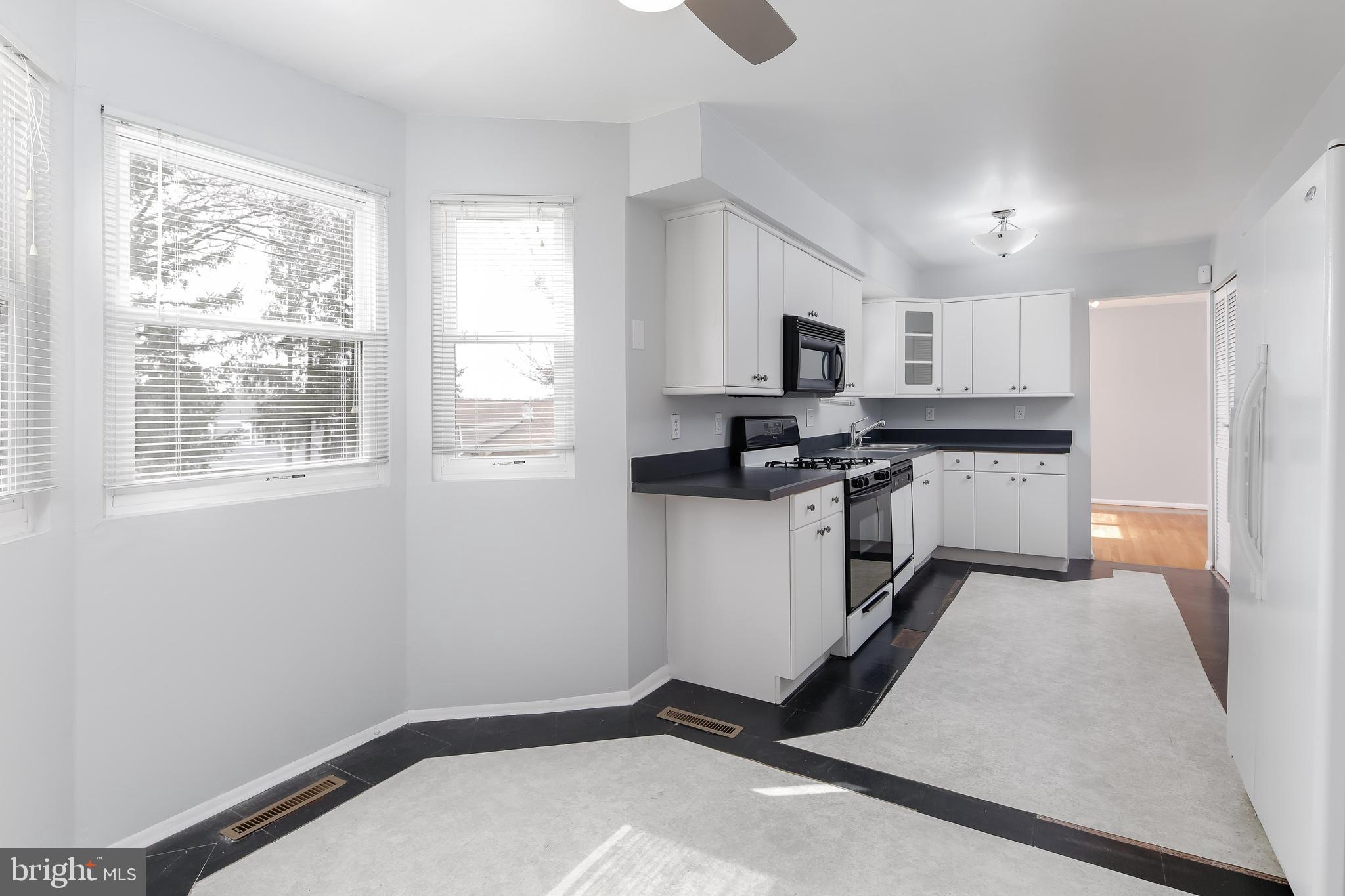 9007 Winands Road Randallstown, MD 21133 - Photo 12 of 37