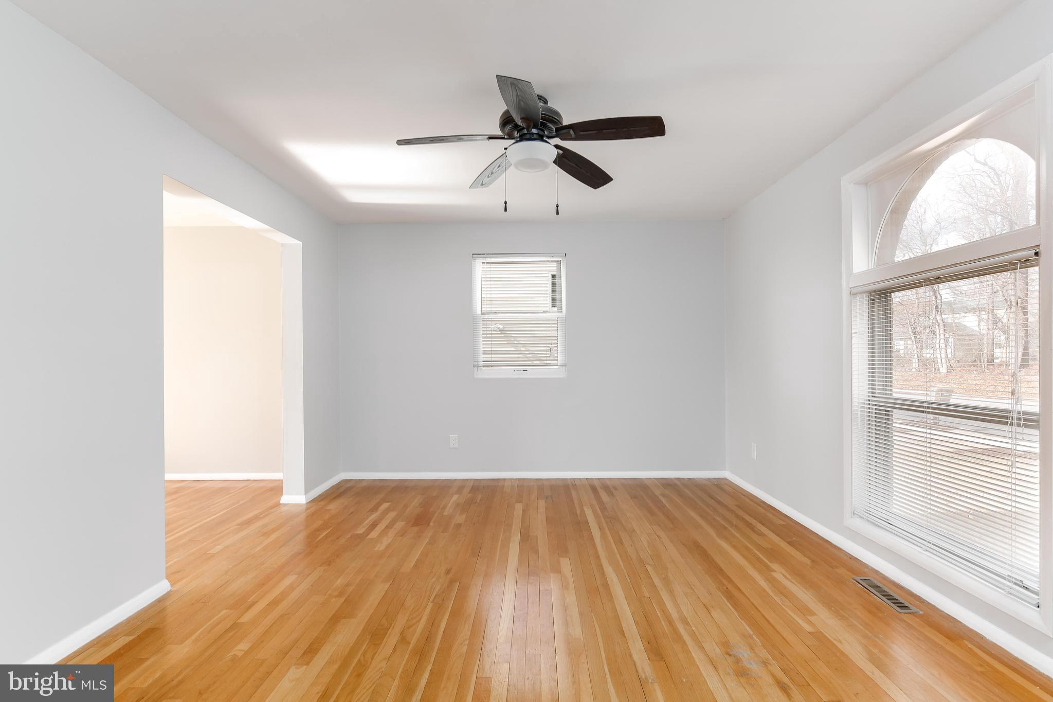 9007 Winands Road Randallstown, MD 21133 - Photo 3 of 37