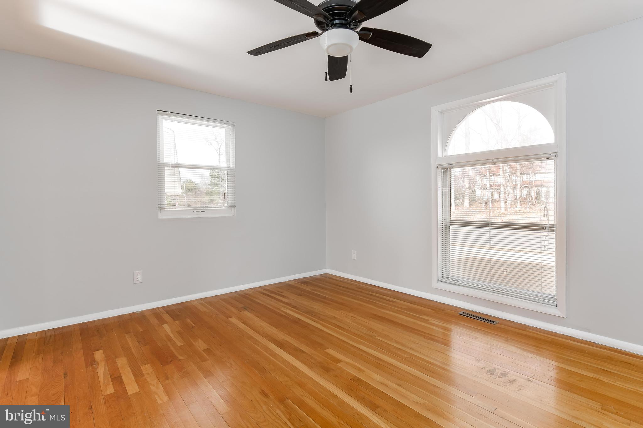 9007 Winands Road Randallstown, MD 21133 - Photo 4 of 37