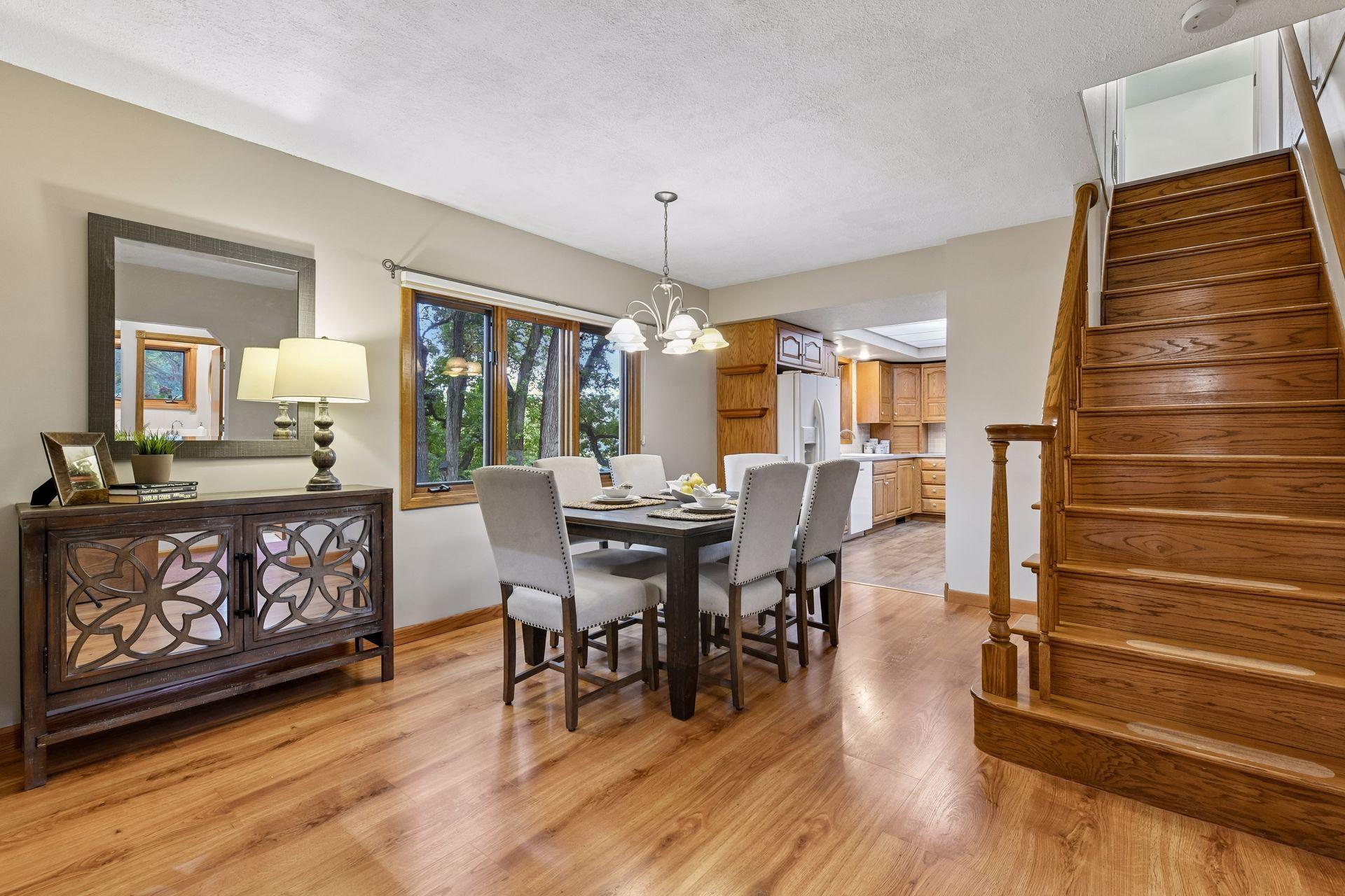 18503 Hanus Road Minnetonka, MN 55345 - Photo 8 of 38 Gallery Image 8