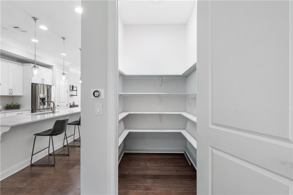 53 Winslow Street Atlanta, GA 30328 - Photo 10 of 45