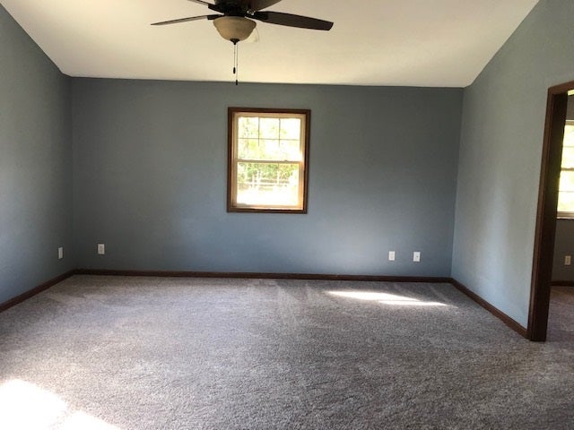 1012 Oakwood Road Culloden, WV 25510 - Photo 13 of 22 Gallery Image 13