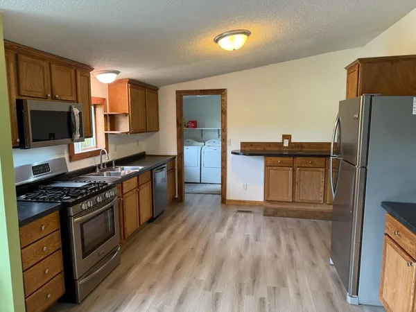 $274,900 | 14074 South Elder Avenue, Grant, MI 49327