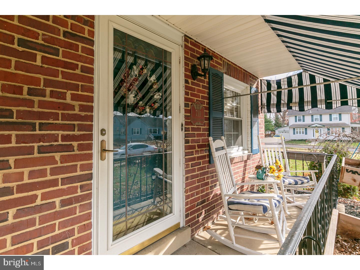 710 Filbert Street Palmyra, NJ 08065 - Photo 3 of 23 Porch
