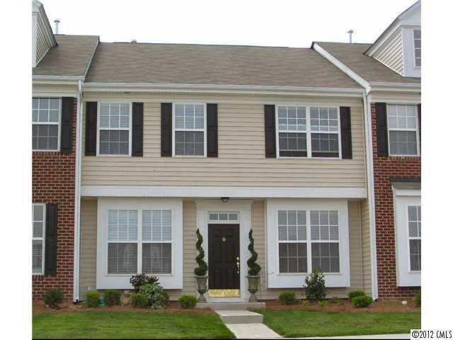 7513 Bluff Point Lane, Unit 81 Denver, NC 28037 - Photo 1 of 5