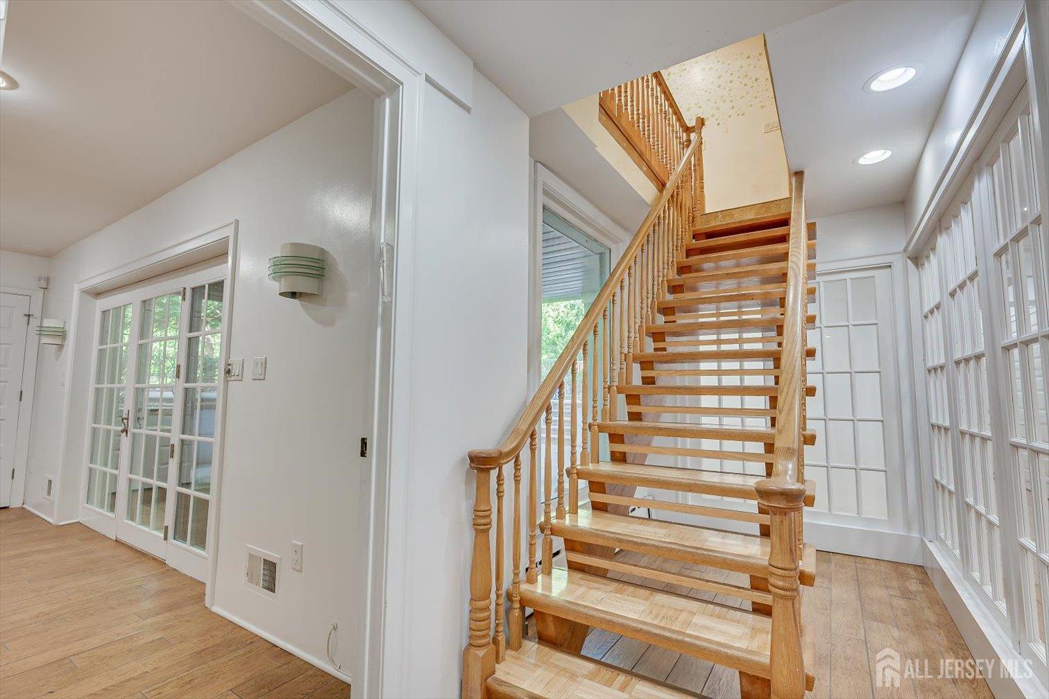 25 Marshall Drive Edison, NJ 08817 - Photo 44 of 68