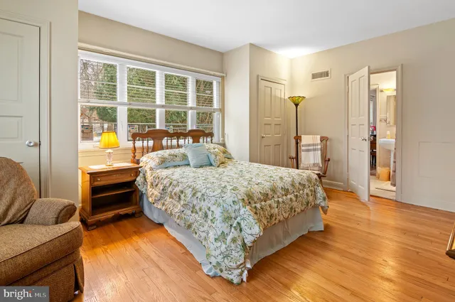 $1,224,900 | 7 Caveswood Lane, Owings Mills, MD 21117