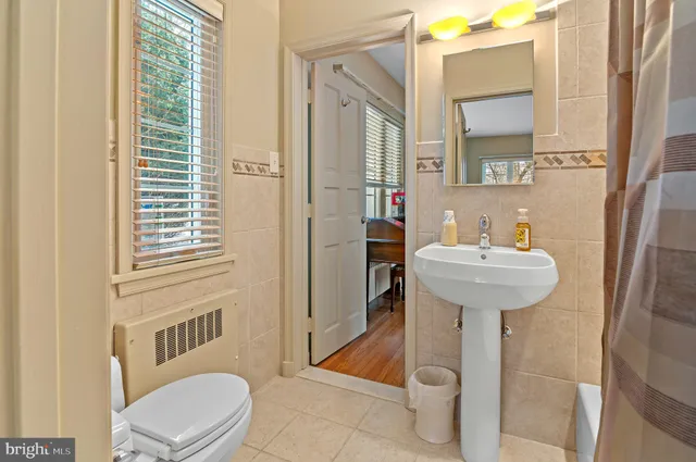 $1,224,900 | 7 Caveswood Lane, Owings Mills, MD 21117